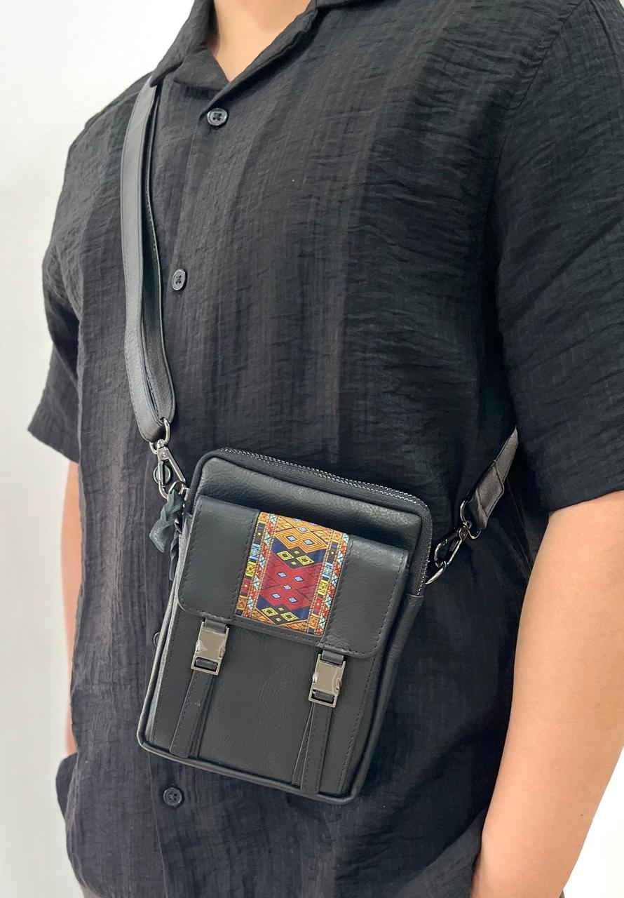 COMPACT MINI CROSS BODY