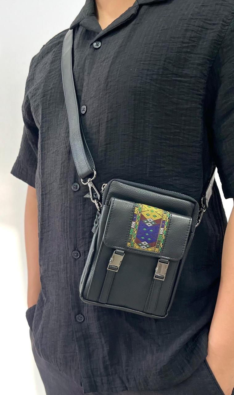 COMPACT MINI CROSS BODY